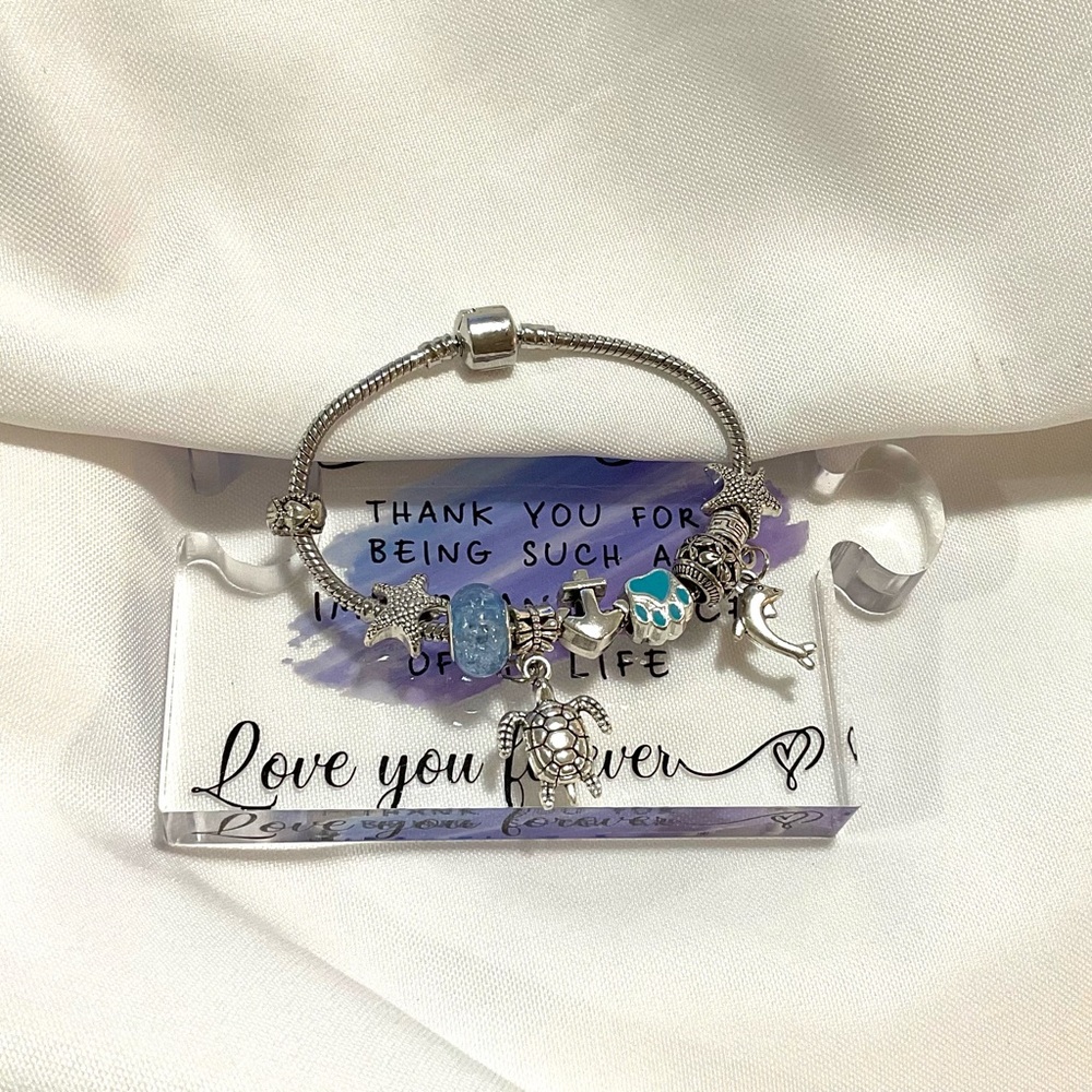 Silver Tone Sea Life Charm Bracelet - Picture 7 of 7